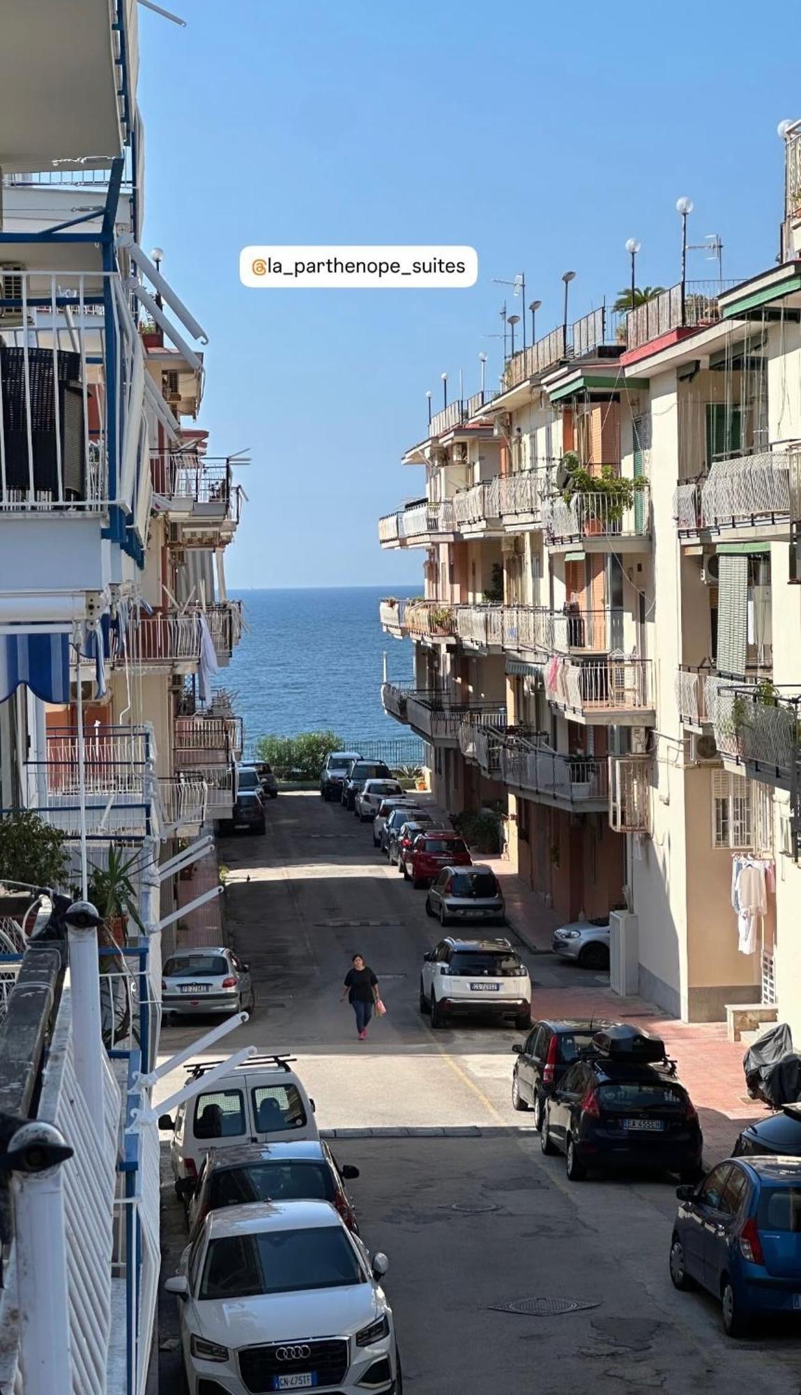 פורטיצ'י La Parthenope Suites מראה חיצוני תמונה